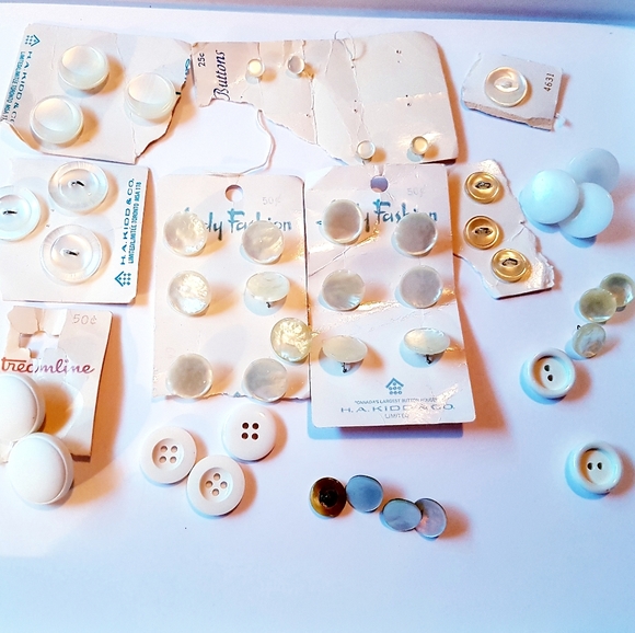 Vintage Buttons Variety Pack